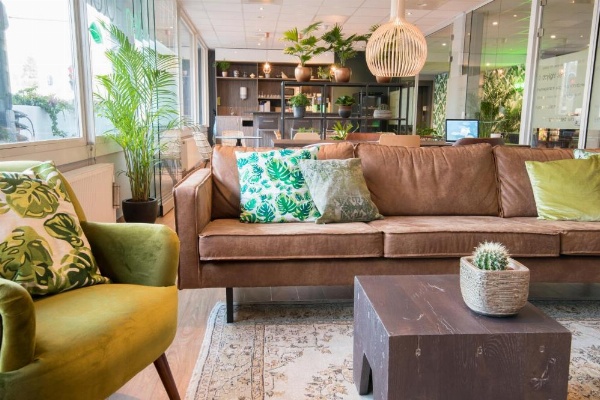 Court Garden Hotel - Ecodesigned image 9